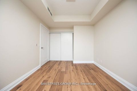 Photo 11 at 4218 - 5 Sheppard Avenue E, Willowdale East, Toronto