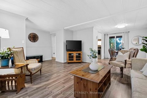 Photo 7 at 165 Roxanna Drive, Sutton & Jackson's Point, Georgina