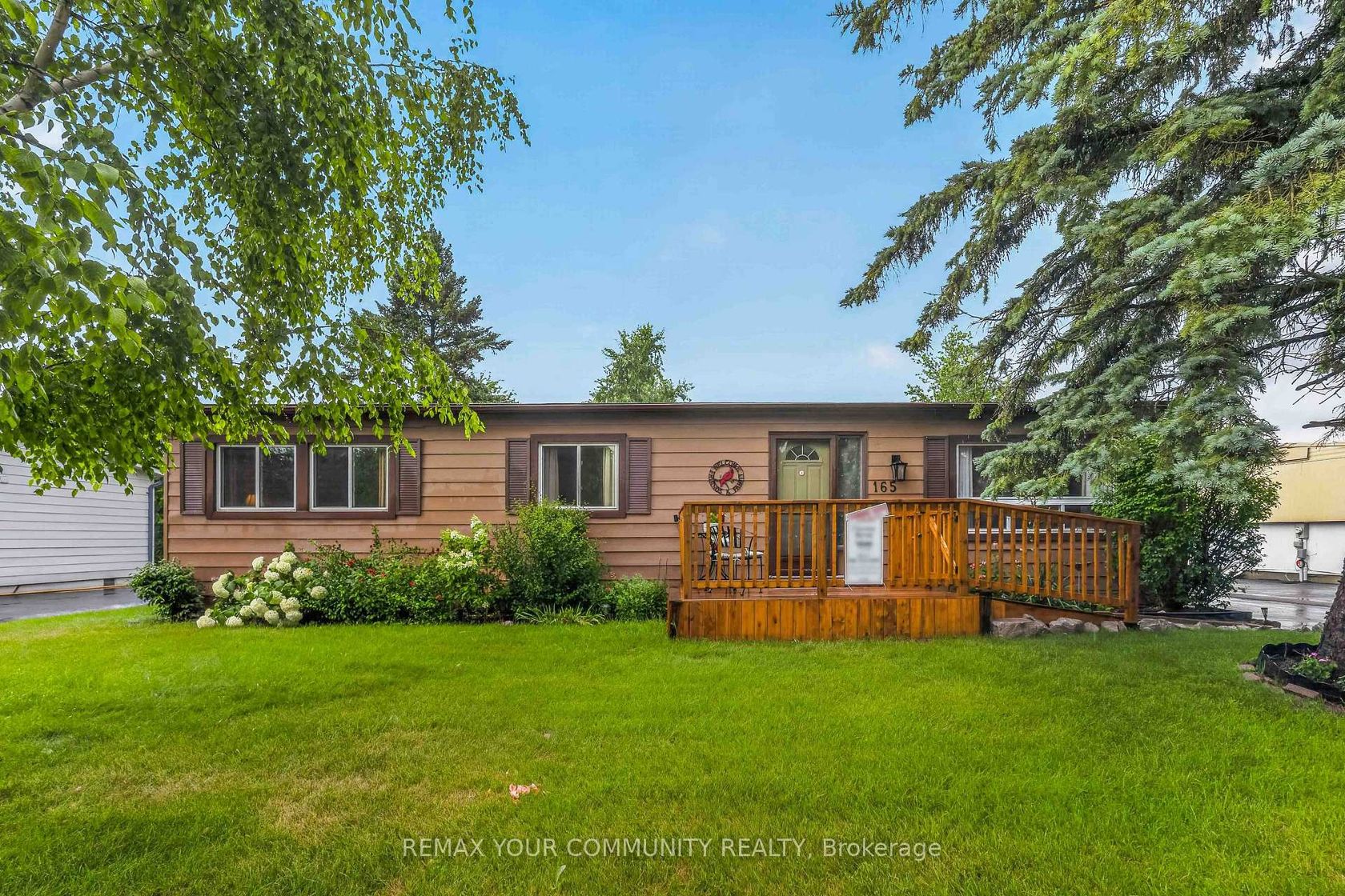 165 Roxanna Drive, Sutton & Jackson