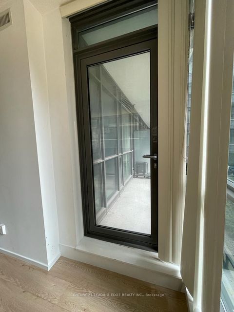 Photo 11 at 302 - 8 Charlotte Street, Waterfront Communities C1, Toronto