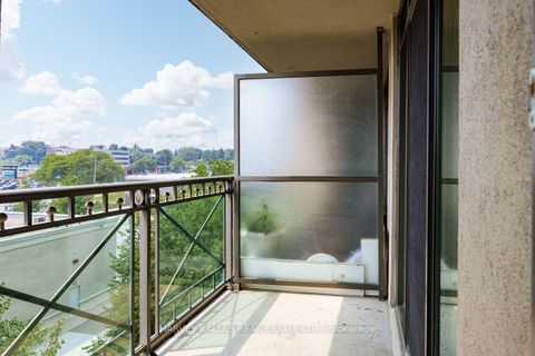 Photo 11 at 503 - 205 The Donway W, Don Mills, Toronto