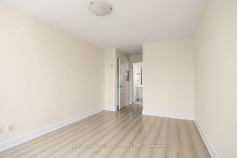 Photo 15 at 503 - 205 The Donway W, Don Mills, Toronto