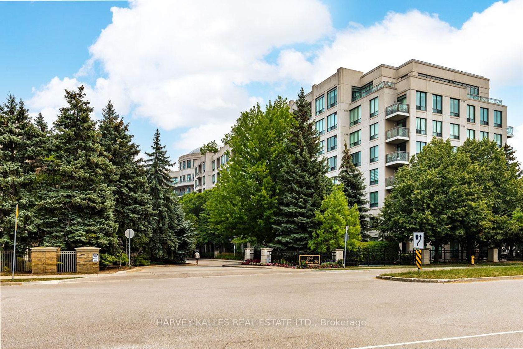 503 - 205 The Donway W, Don Mills, Toronto photo number 2