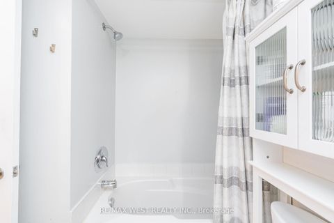 Photo 28 at 749 - 24 Southport Street, Swansea, Toronto