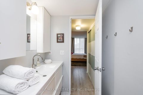 Photo 30 at 749 - 24 Southport Street, Swansea, Toronto