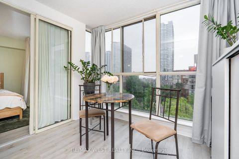 Photo 35 at 749 - 24 Southport Street, Swansea, Toronto