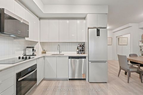Photo 13 at 2903 - 2920 Highway 7, Concord, Vaughan