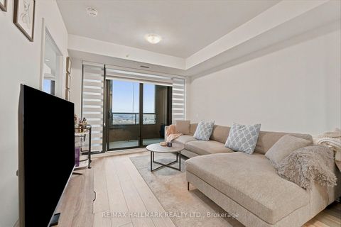 Photo 15 at 2903 - 2920 Highway 7, Concord, Vaughan