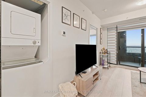 Photo 21 at 2903 - 2920 Highway 7, Concord, Vaughan
