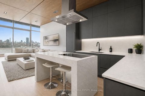 Photo 0 at 519 - 388 Richmond Street W, Waterfront Communities C1, Toronto