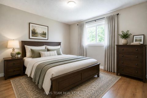 Photo 25 at 186 Ferndale Drive S, Ardagh, Barrie