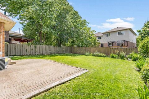 Photo 37 at 186 Ferndale Drive S, Ardagh, Barrie