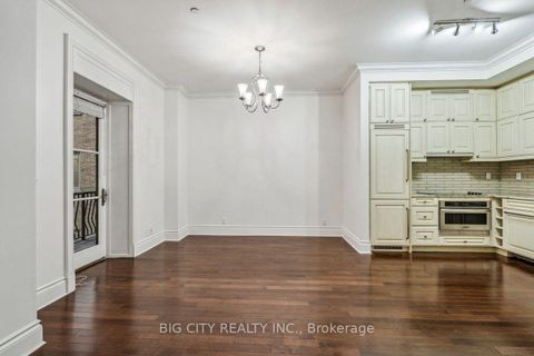 Photo 8 at 408 - 22 Leader Lane, Yonge Corridor, Toronto