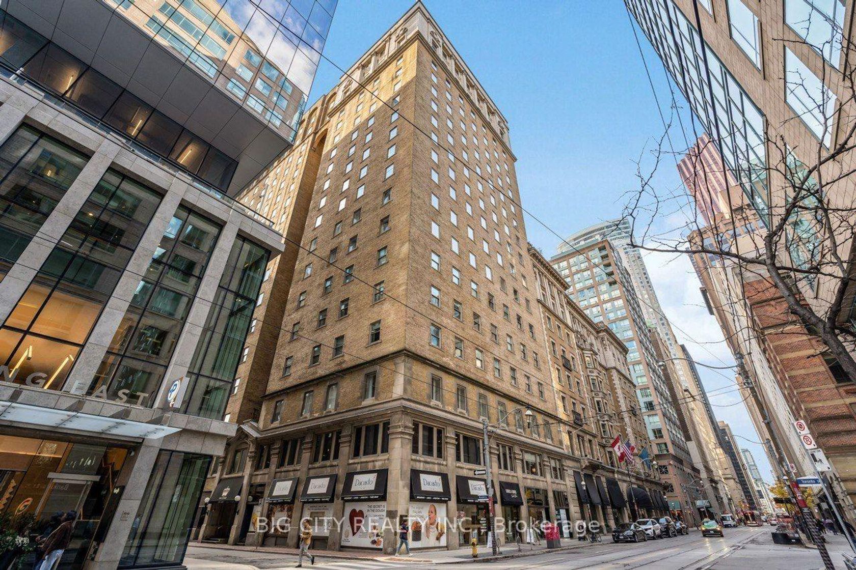 408 - 22 Leader Lane, Yonge Corridor, Toronto photo number 2