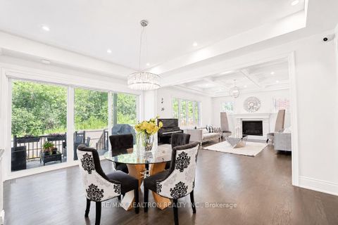 Photo 15 at 26 Sir Henry Court, King City, King