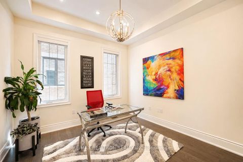 Photo 18 at 26 Sir Henry Court, King City, King