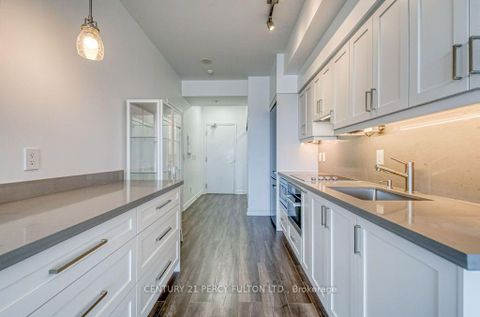 Photo 9 at 1030 - 2885 Bayview Avenue, Bayview Village, Toronto