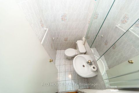 Photo 8 at 658 Vaughan Road, Oakwood Village, Toronto