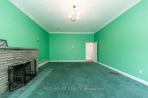 Photo 16 at 658 Vaughan Road, Oakwood Village, Toronto