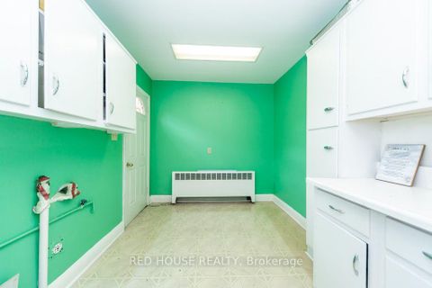 Photo 18 at 658 Vaughan Road, Oakwood Village, Toronto