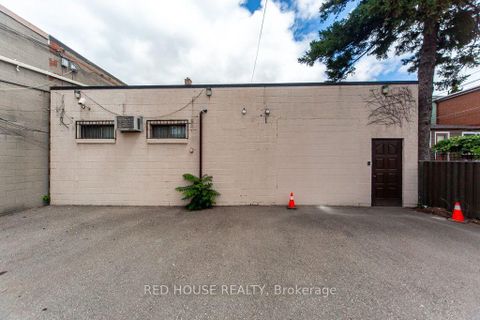 Photo 39 at 658 Vaughan Road, Oakwood Village, Toronto