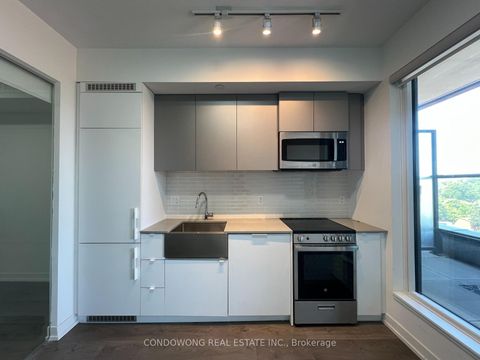 Photo 1 at 619 - 270 Dufferin Street, South Parkdale, Toronto