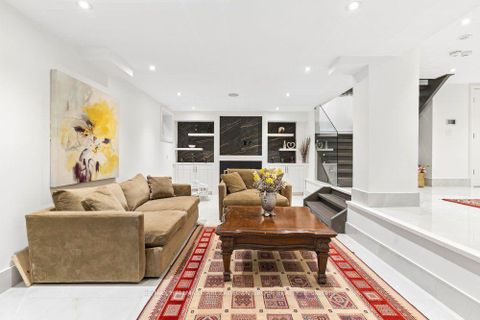 Photo 7 at . - 150 Sandringham Drive, Westgate, Toronto
