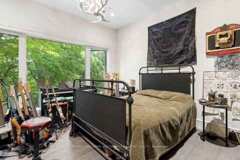 Photo 20 at . - 150 Sandringham Drive, Westgate, Toronto