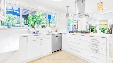 Photo 5 at 88 Olsen Drive, Donalda, Toronto