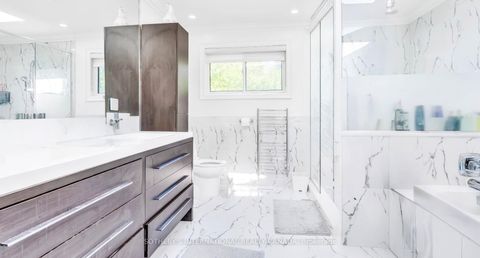 Photo 13 at 88 Olsen Drive, Donalda, Toronto