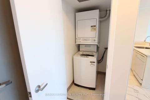 Photo 2 at 2906 - 36 Lee Centre Drive, Woburn, Toronto