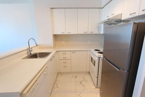 Photo 4 at 2906 - 36 Lee Centre Drive, Woburn, Toronto