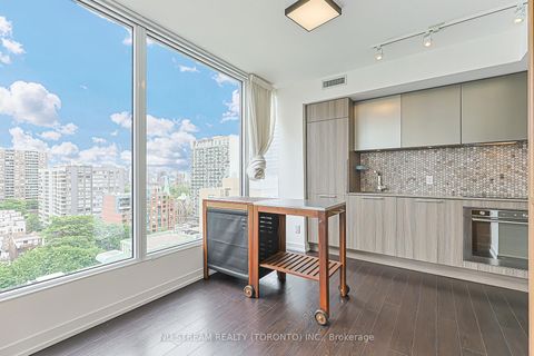 Photo 11 at 1512 - 85 Wood Street, Yonge Corridor, Toronto