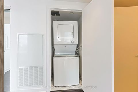 Photo 32 at 1512 - 85 Wood Street, Yonge Corridor, Toronto