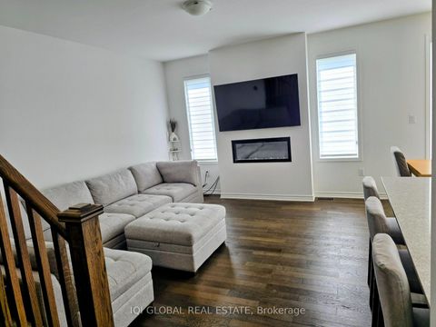 Photo 4 at 357 Reid Drive, Rural Barrie Southwest, Barrie