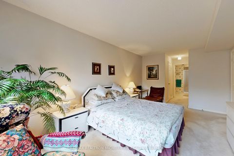 Photo 22 at 101 - 1200 Don Mills Road, Don Mills, Toronto