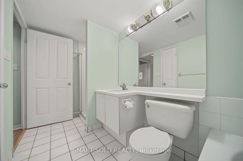 Photo 30 at 205 - 28 Hollywood Avenue, Willowdale East, Toronto