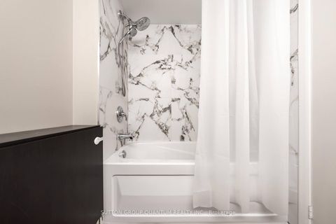 Photo 16 at 507 - 600 Fleet Street, Niagara, Toronto