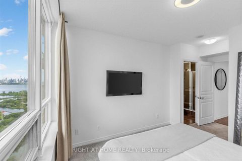 Photo 13 at 3104 - 2240 Lake Shore Boulevard W, Mimico, Toronto