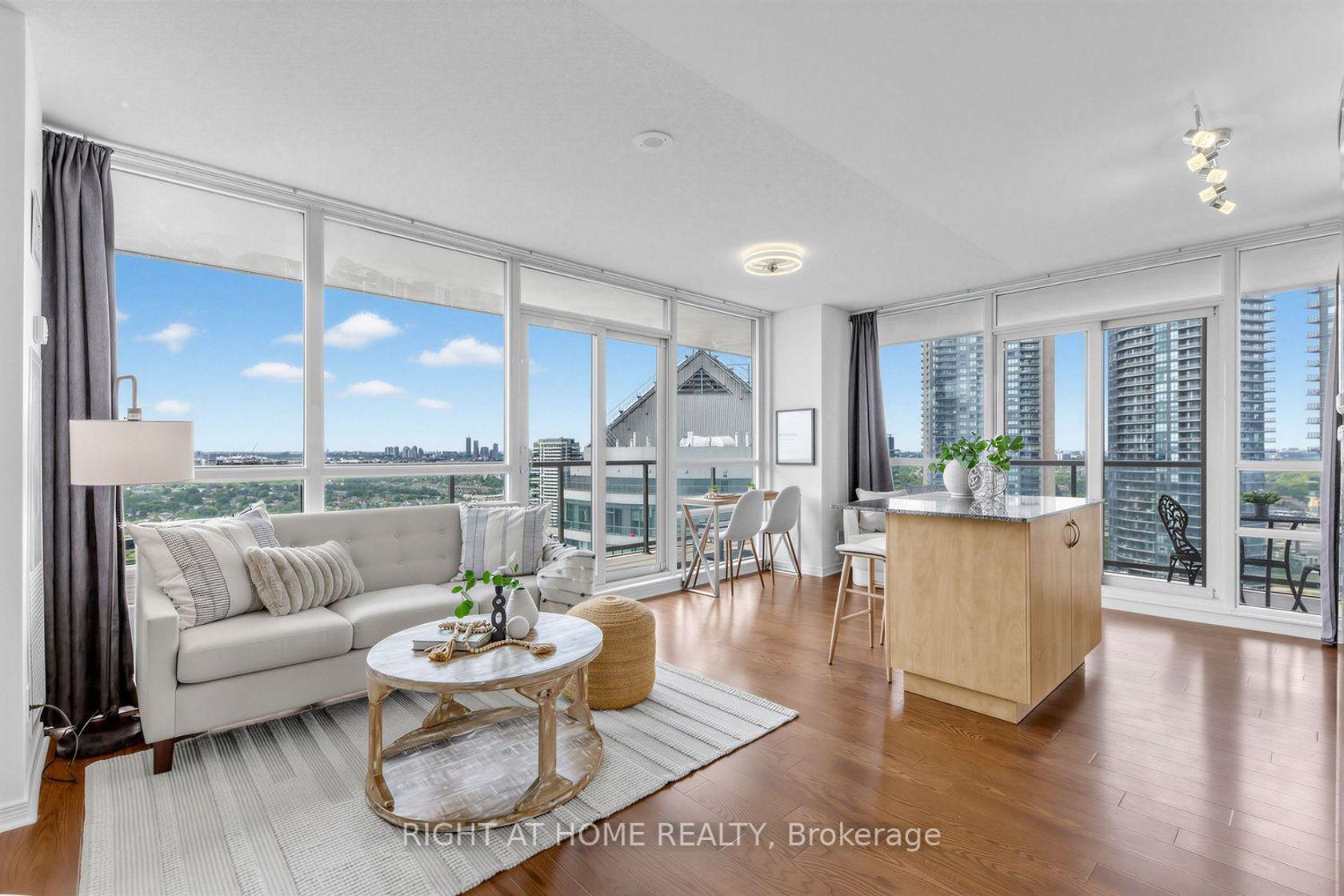 3104 - 2240 Lake Shore Boulevard W, Mimico, Toronto photo number 2