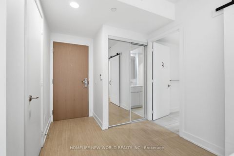 Photo 2 at 2106 - 7 Grenville Street, Bay Street Corridor, Toronto