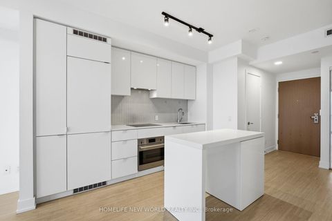 Photo 6 at 2106 - 7 Grenville Street, Bay Street Corridor, Toronto