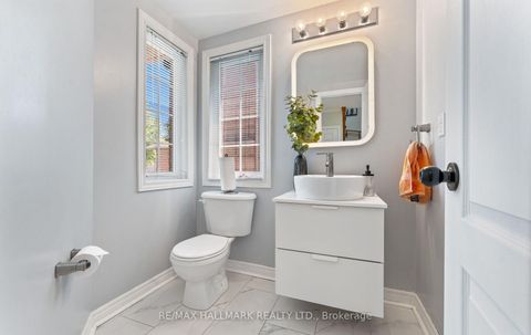 Photo 22 at 17 Rushingbrook Drive, Rouge Woods, Richmond Hill