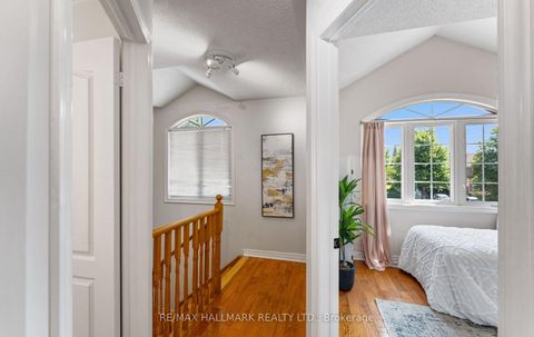 Photo 26 at 17 Rushingbrook Drive, Rouge Woods, Richmond Hill