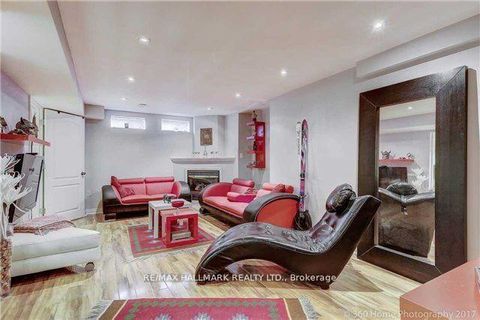 Photo 35 at 17 Rushingbrook Drive, Rouge Woods, Richmond Hill