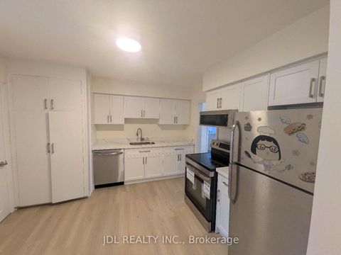 Photo 4 at 7900 Yonge Street, Stroud, Innisfil