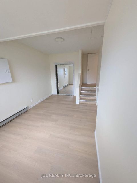 Photo 11 at 7900 Yonge Street, Stroud, Innisfil