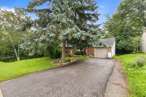 Photo 0 at 98 Don Mor Drive, Central Newmarket, Newmarket