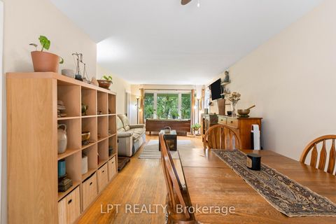 Photo 12 at 98 Don Mor Drive, Central Newmarket, Newmarket