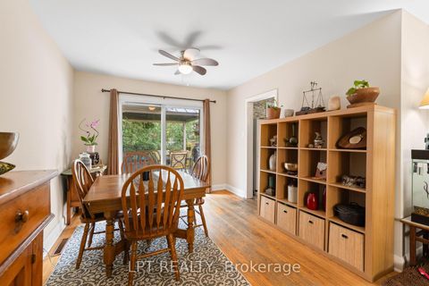 Photo 13 at 98 Don Mor Drive, Central Newmarket, Newmarket